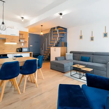 Everysky - Dom Reymonta 9 * Карпач